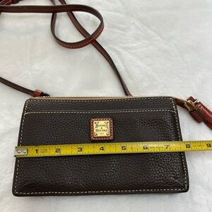 Dooney & Bourke Brown Pebbled Leather Crossbody Wallet/Belt Bag.